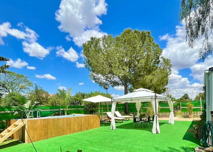 Nomada, Chalet Privado Con Piscina En Alcala De Guadaira
