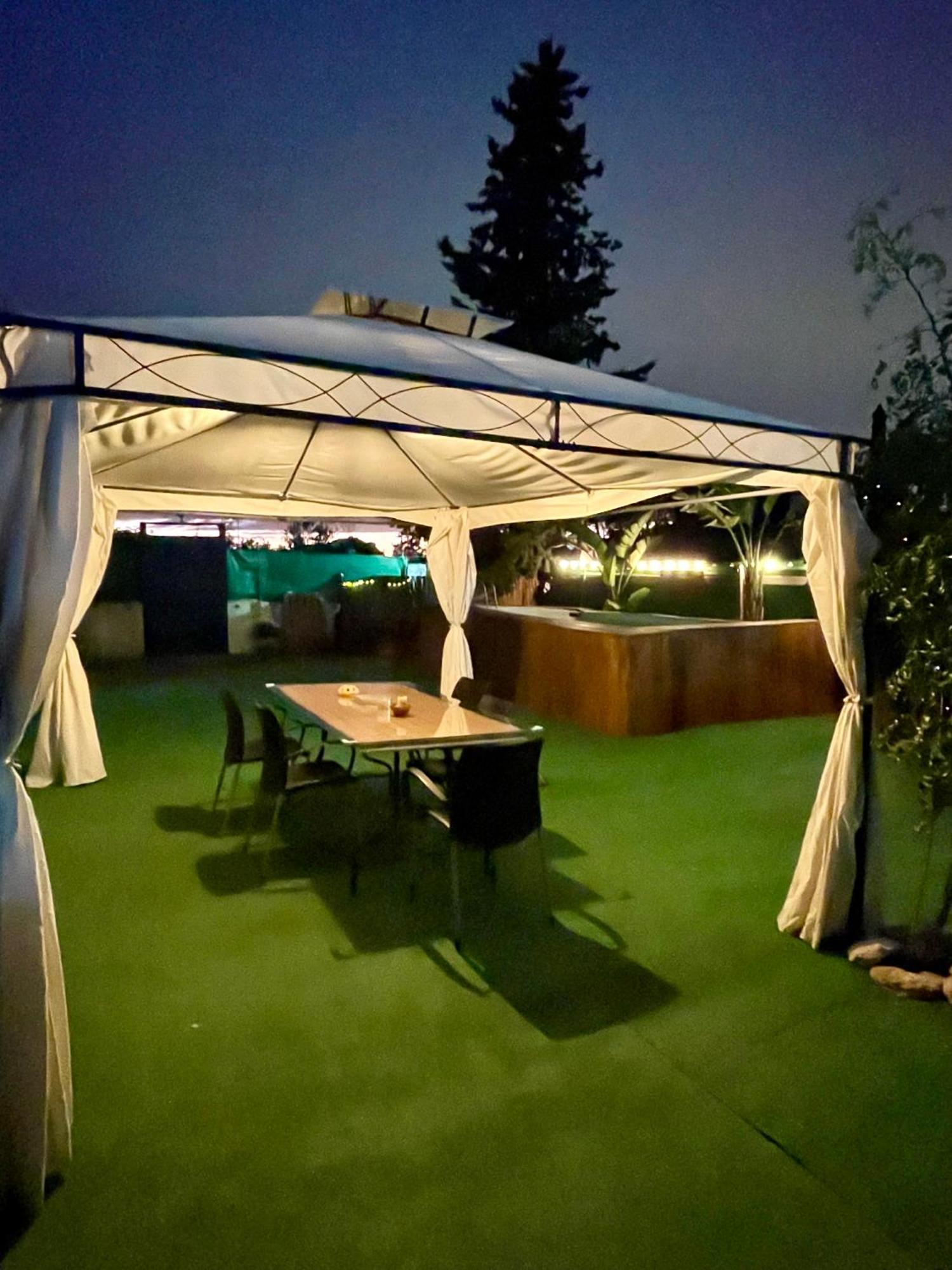 Nomada, Privado Con Piscina En Ferienhaus Alcalá de Guadaira